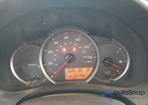 2012 Toyota Yaris L z USA, uszkodzony, nr VIN JTDJTUD3XCD505807